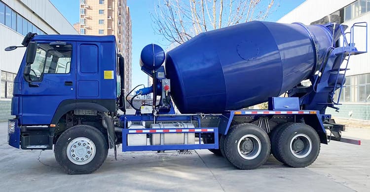 Howo Mixer Truck 371 6x4 for Sale in Zambia