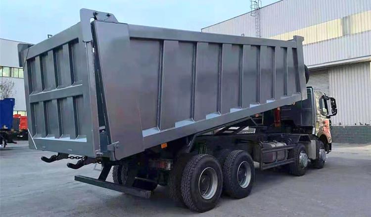Sinotruk Howo A7 420 8x4 Dump Truck 30 Ton for Sale in Kenya Nakuru