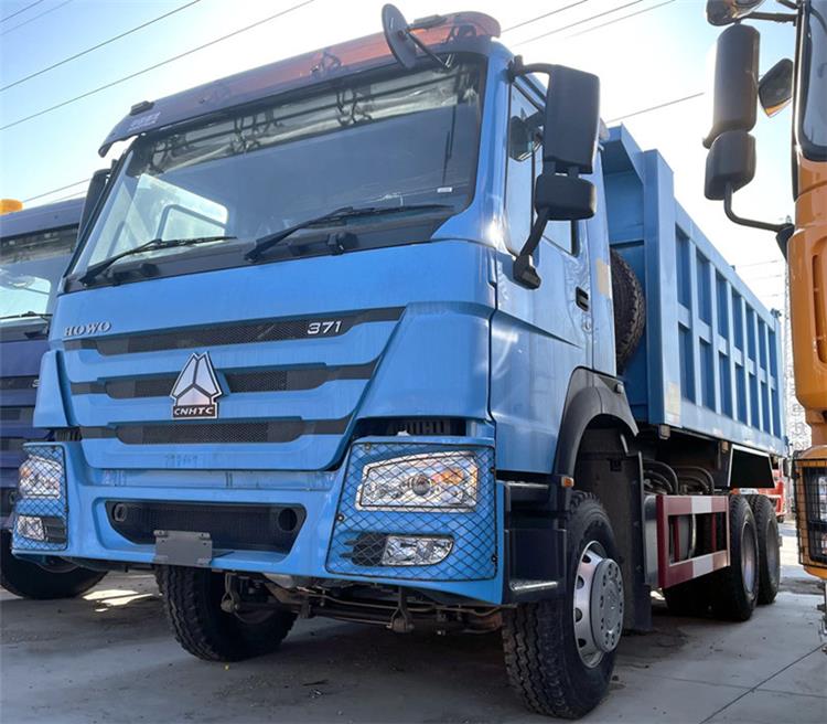 2020 New Sinotruk Howo zz3257n3847a Dump Truck for Sale in Kenya Vanga