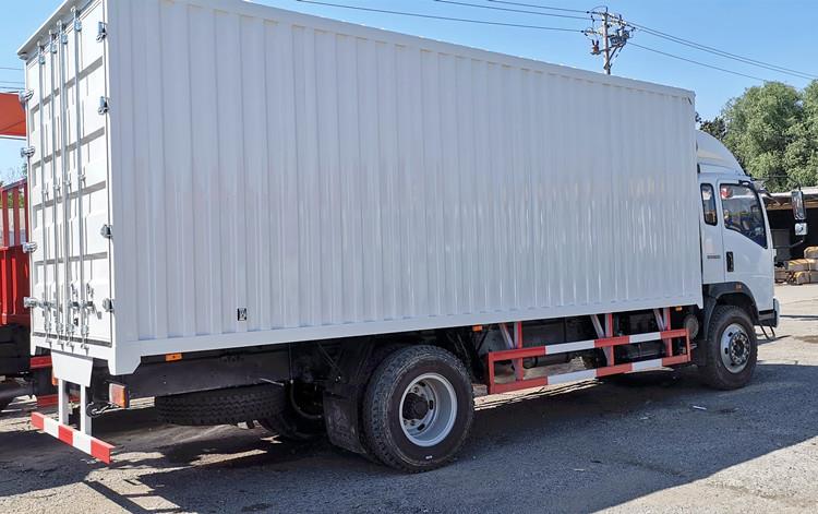 Howo 4x2 15T Light Cargo Van Box Truck for Sale Near Me in Kenya Nakuru
