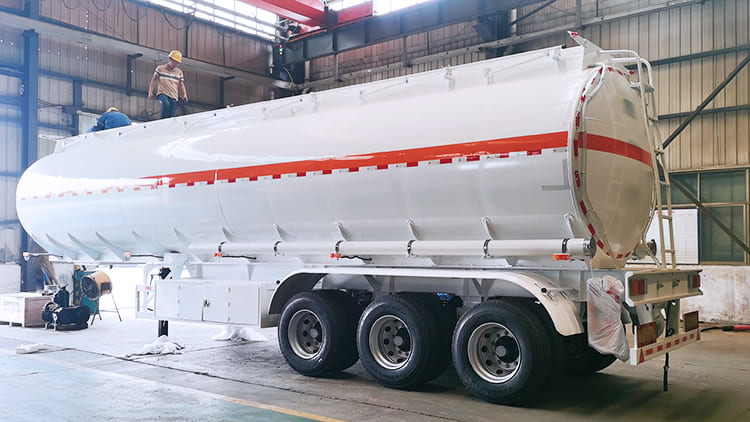 3 axles 45200ltrs palm oil tanker trailer