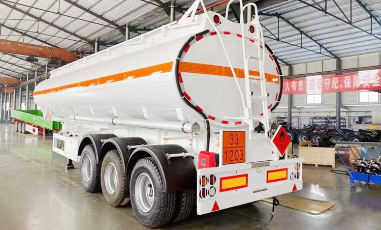 3 axles fuel tank trailer