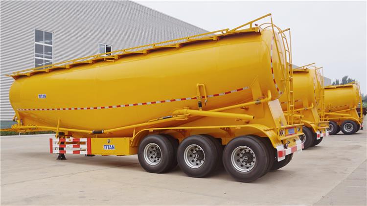 3 Axle 50 Ton Cement Bulker Truck Price for Sale In Guinea Kamsar