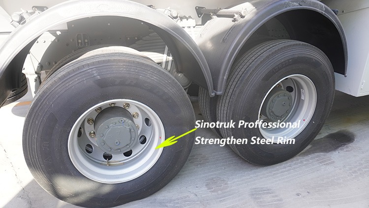 Howo Fuel Tanker Trucks for Sale in Zambia | Howo 371 | Sinotruk 8x4 | Howo Cnhtc Fuel Tanker Truck Price