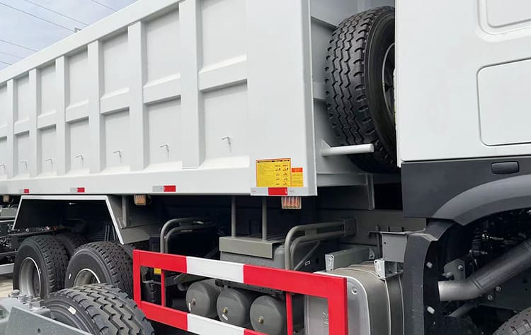Howo 400 10W Dump Truck Price for Sale in Zambia