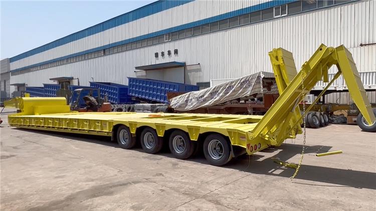 150 Ton Lowbed Tractor Trailer for Sale In Zambia