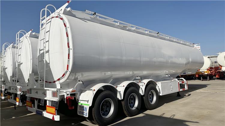 45000 L Fuel Tanker Semi Trailer for Sale In Zambia