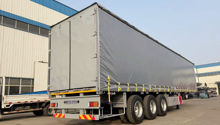 3 Axle Curtainsider for Sale in Zambia
