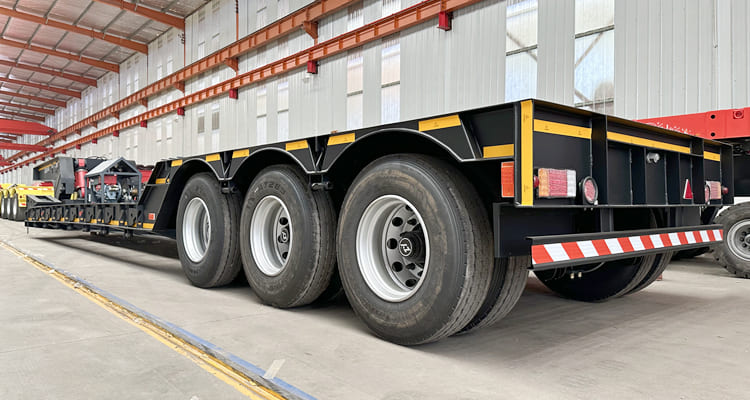 Detachable Gooseneck Lowboy Trailer for Sale in Zambia