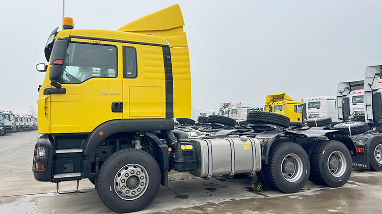 New HOWO TX400 6x4 Tractor Truck for Sale in Zambia