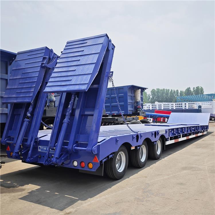 3 Axle Lowbed Truck Trailer