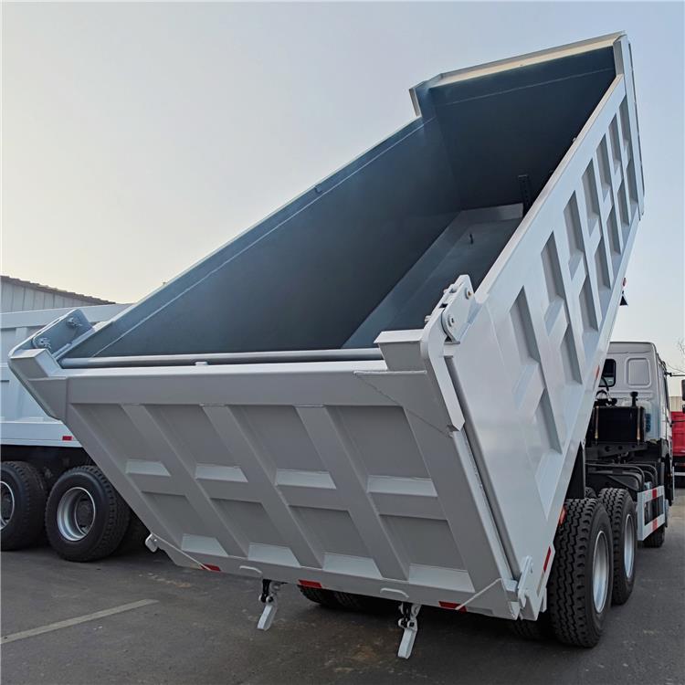 Sinotruk Howo 6x4 Tipper Truck