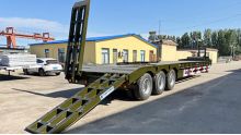 Tri Axle 40 Feet Semi Low Bed Trailer 